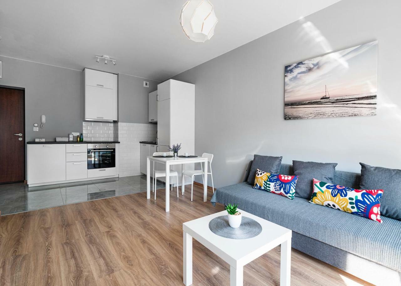 Warszawa-Wlochy Brilliant Apartment מראה חיצוני תמונה