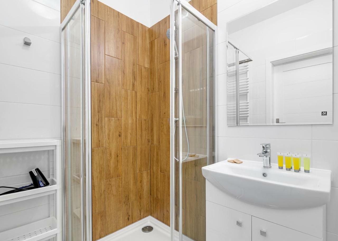 Warszawa-Wlochy Brilliant Apartment מראה חיצוני תמונה