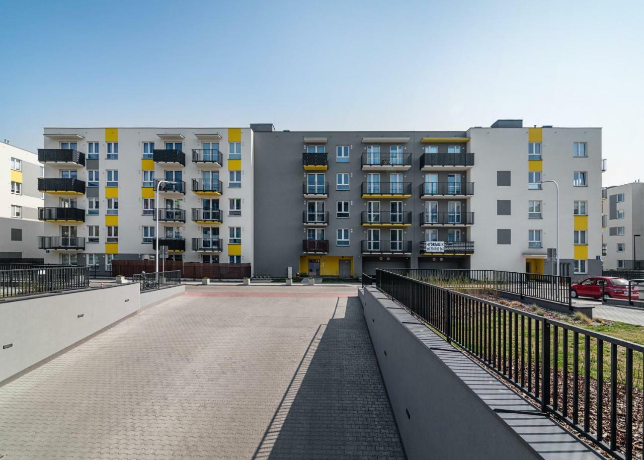 Warszawa-Wlochy Brilliant Apartment מראה חיצוני תמונה