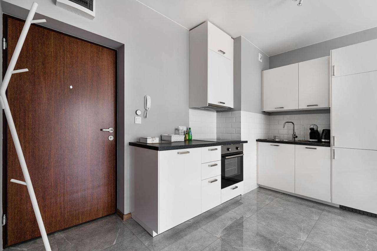 Warszawa-Wlochy Brilliant Apartment מראה חיצוני תמונה