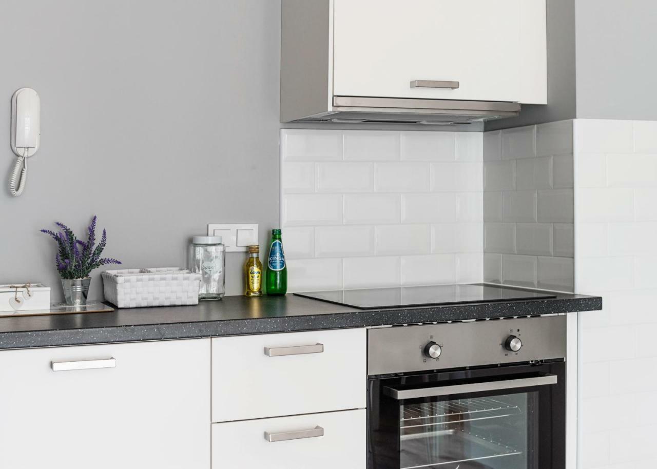 Warszawa-Wlochy Brilliant Apartment מראה חיצוני תמונה